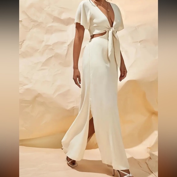 Shein Dress - Picture 2 of 4